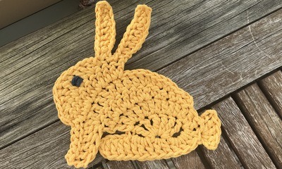 gelber Osterhase